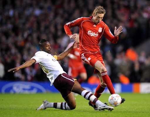 李冰冰再刷新疆雪场 你准备好冲同款雪道了吗