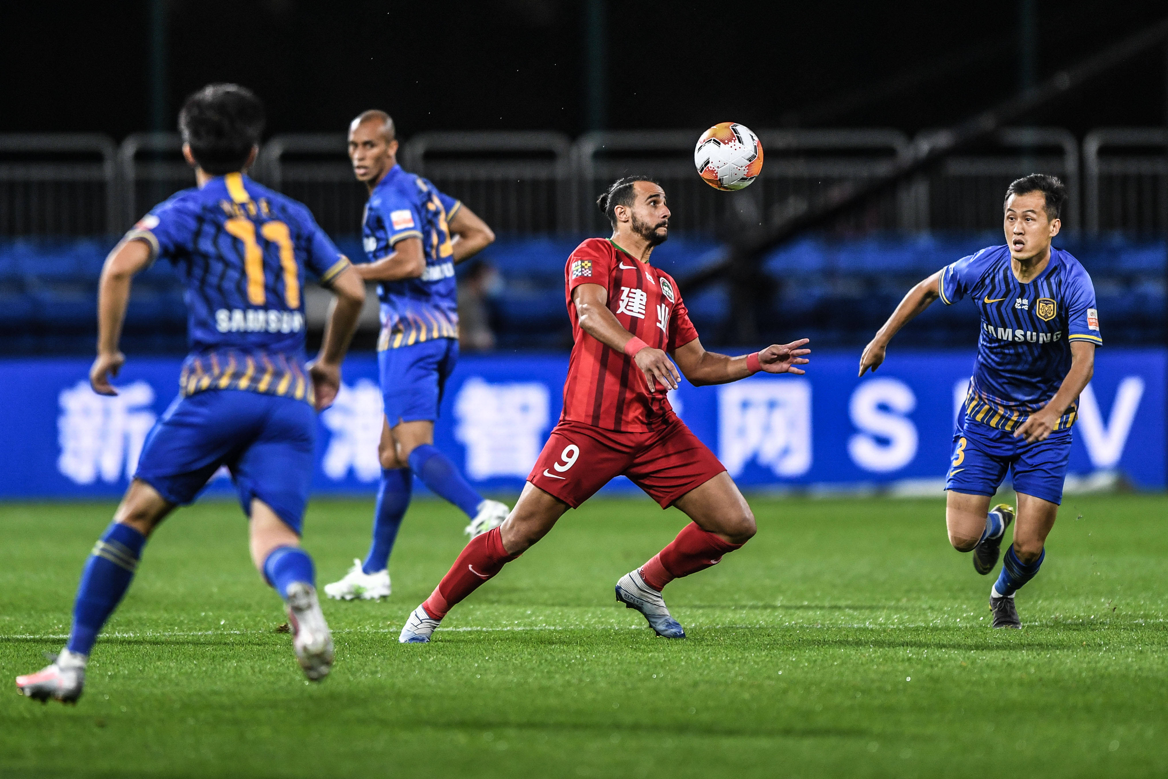 CBA：辽宁男篮主场轻取山东